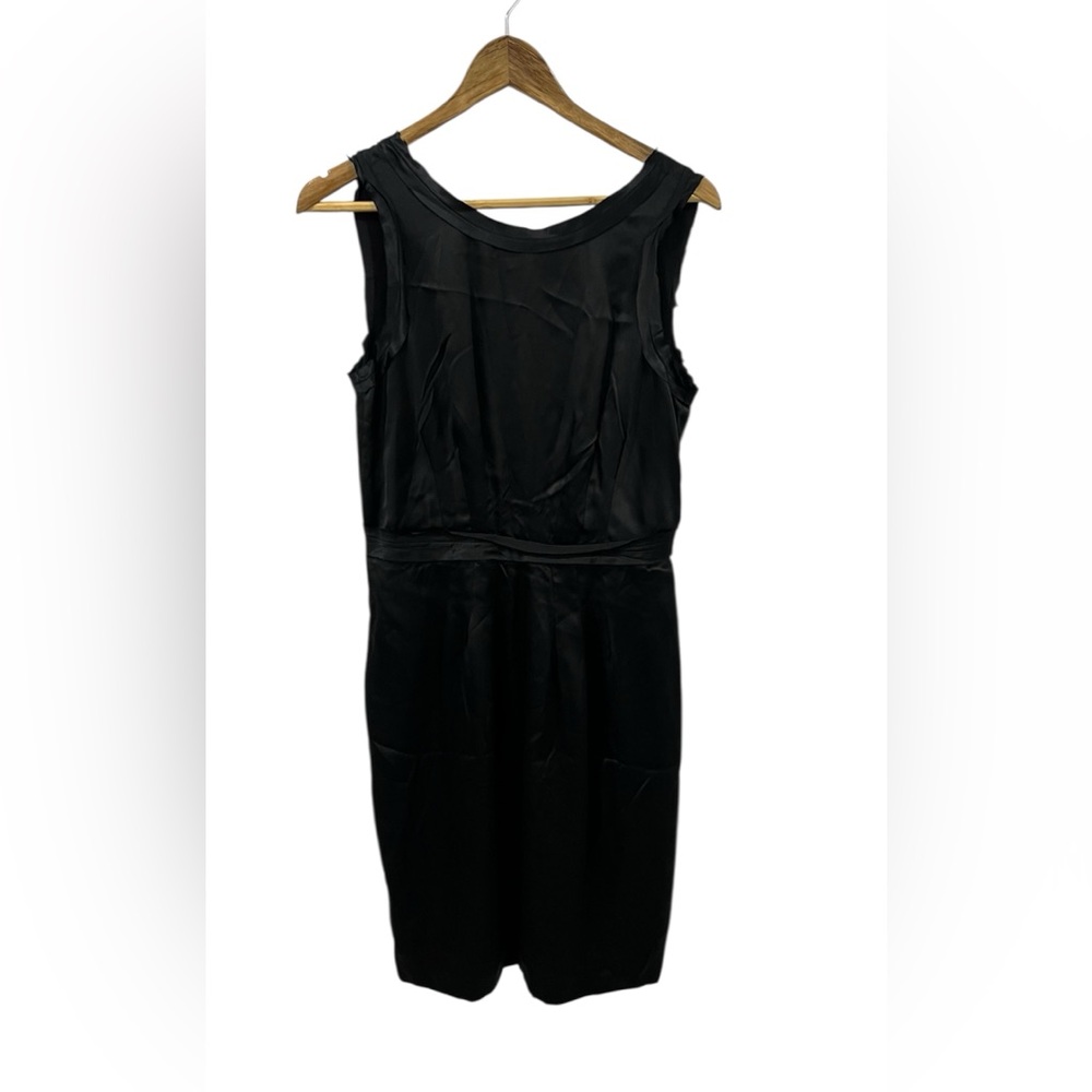 NWT Banana Republic Vintage Silk Assymetrical Line Dress in Black